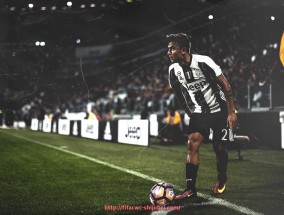 世俱杯直播-绿茵统帅的2017：从孔蒂旋风到穆氏红魔战术革命